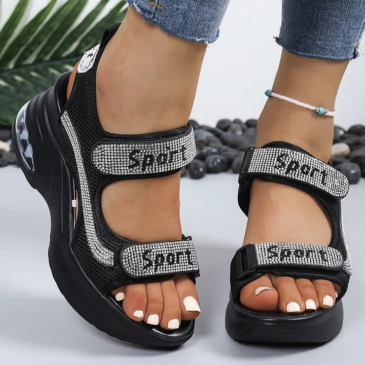 Riane - Orthopädische Plateau-Sandalen mit Kristalldetails