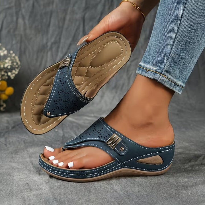 Hayley - Bequeme Keilsandalen