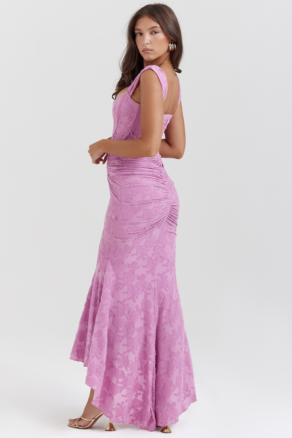 Noemi – Maxi-Kleid aus Spitze mit Drapierung