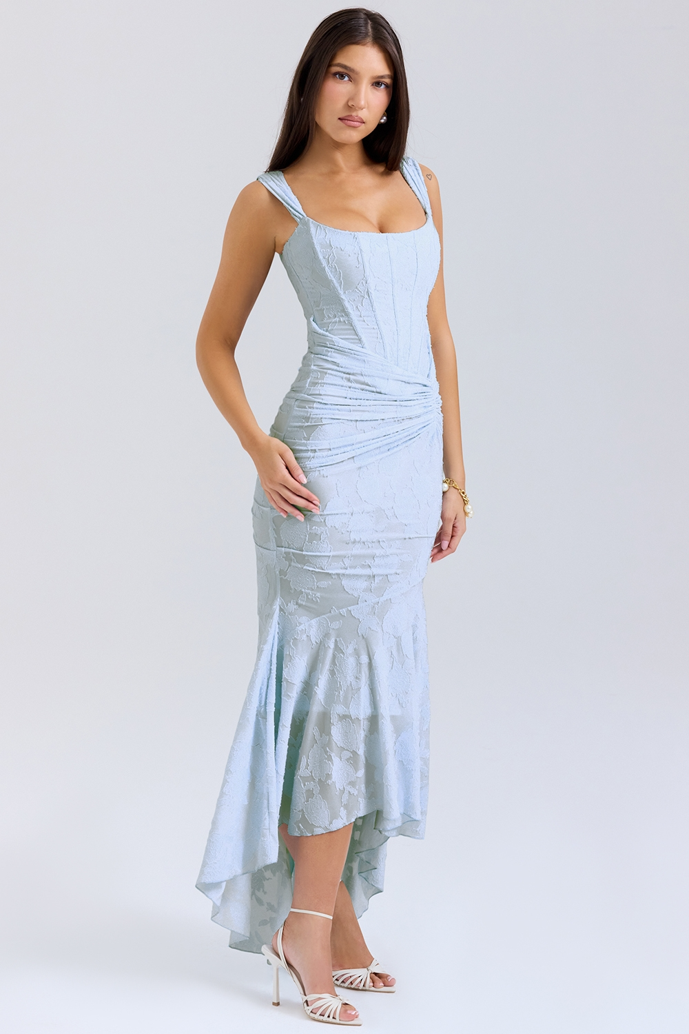 Noemi – Maxi-Kleid aus Spitze mit Drapierung