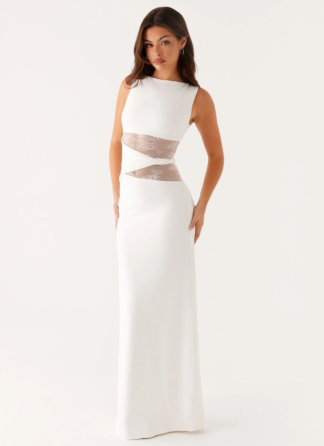 Larra – Figurbetontes Maxikleid mit Cut-outs und Schnürung