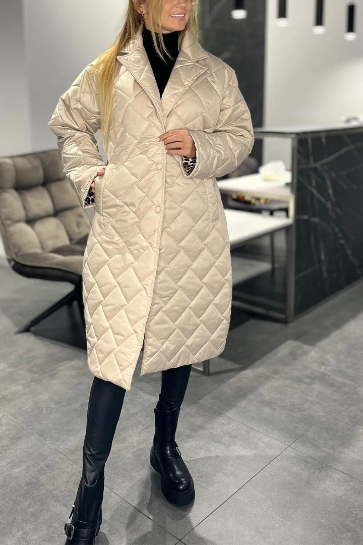 Kendall – Gesteppter mittellanger Mantel mit Leopardenfutter