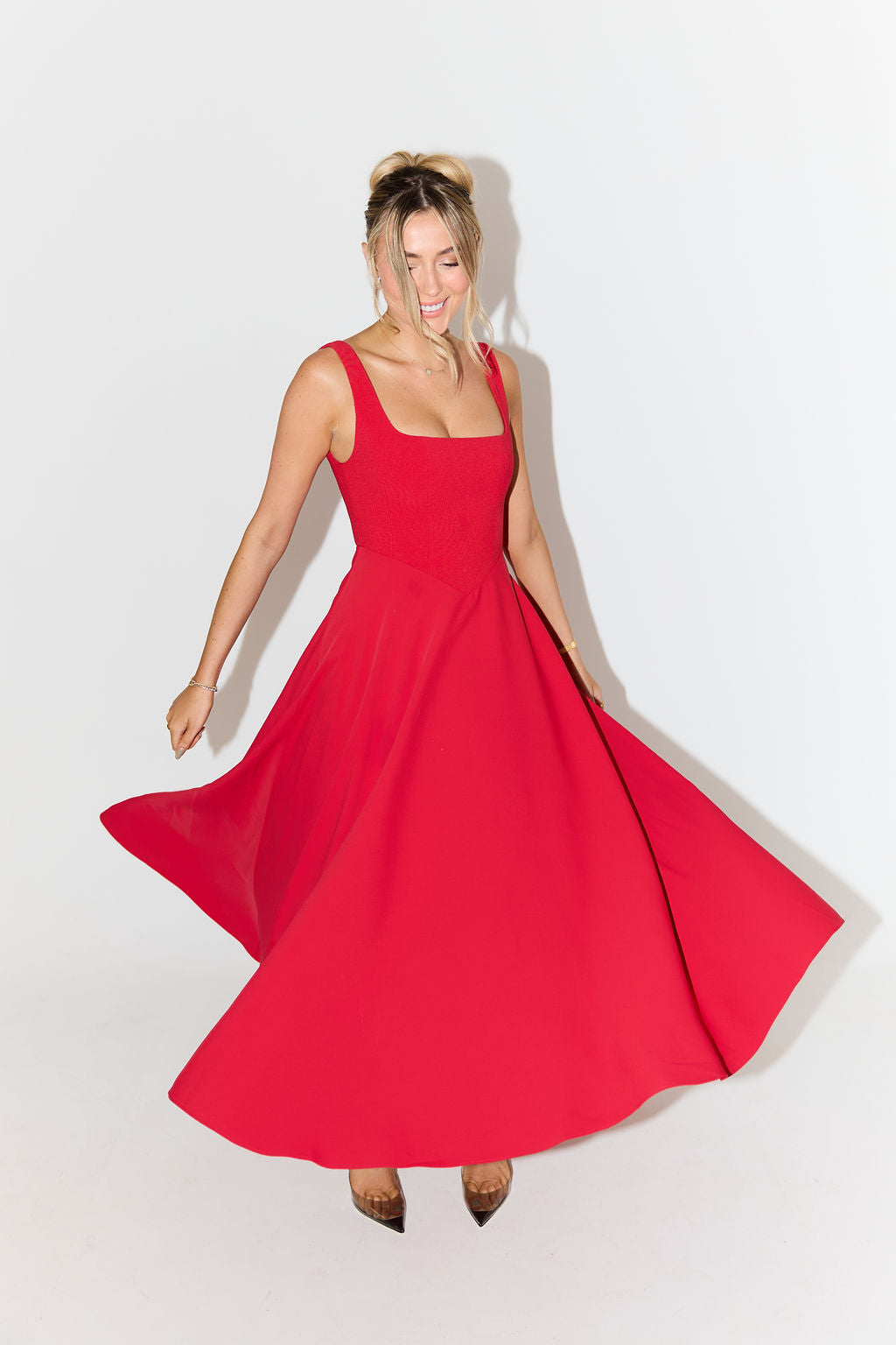 Leah – Zeitloses, fließendes Midikleid