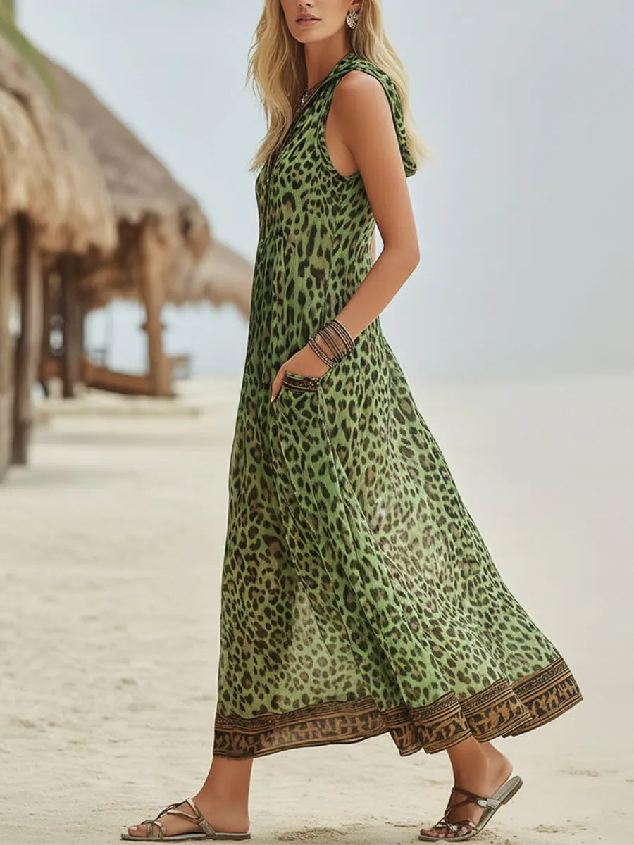 Polly - Midikleid mit Kapuze in grünem Leopardenmuster