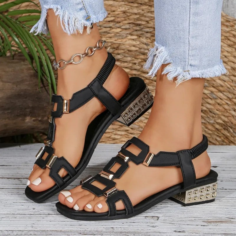 Nirma – Verzierte Slingback-Sandalen