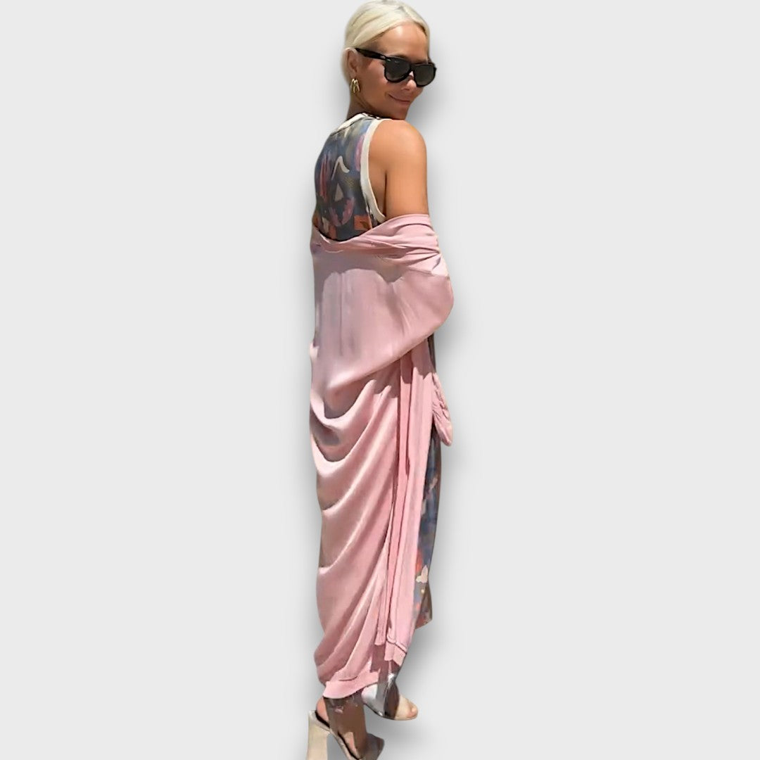 Vera – Fließendes Maxikleid mit Pastell-Cardigan