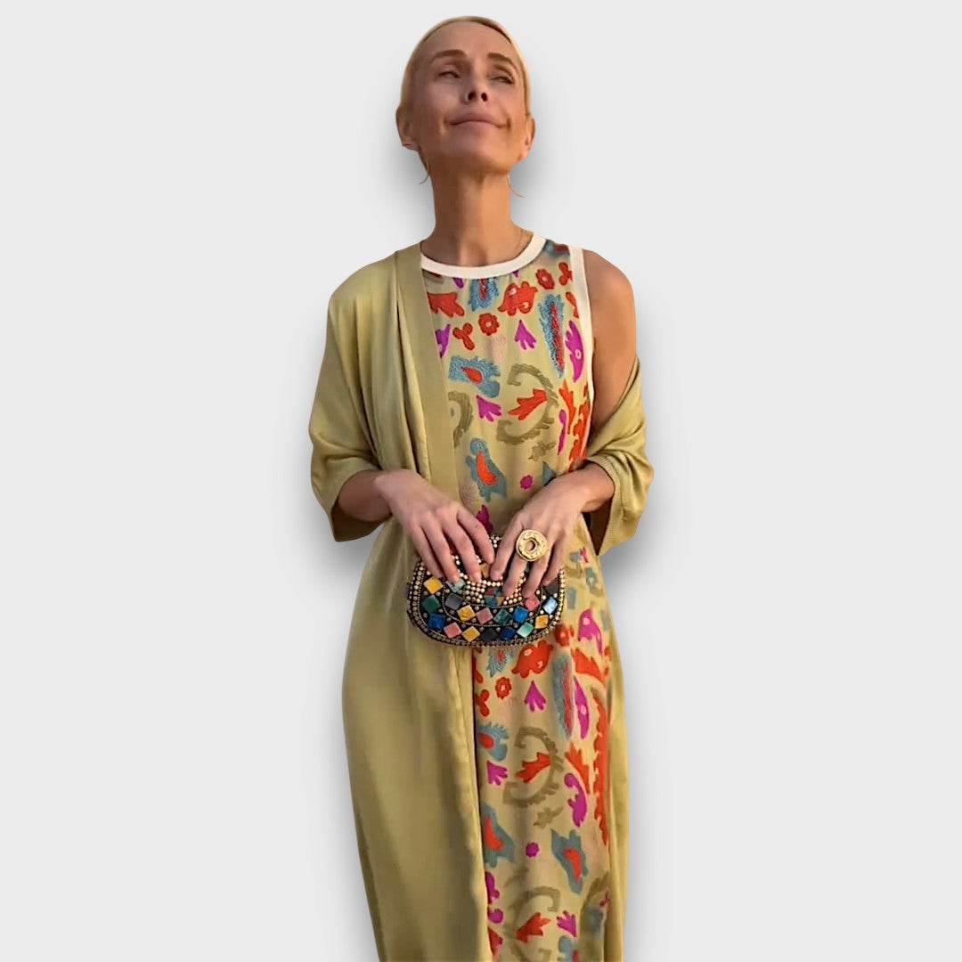 Vera – Fließendes Maxikleid mit Pastell-Cardigan