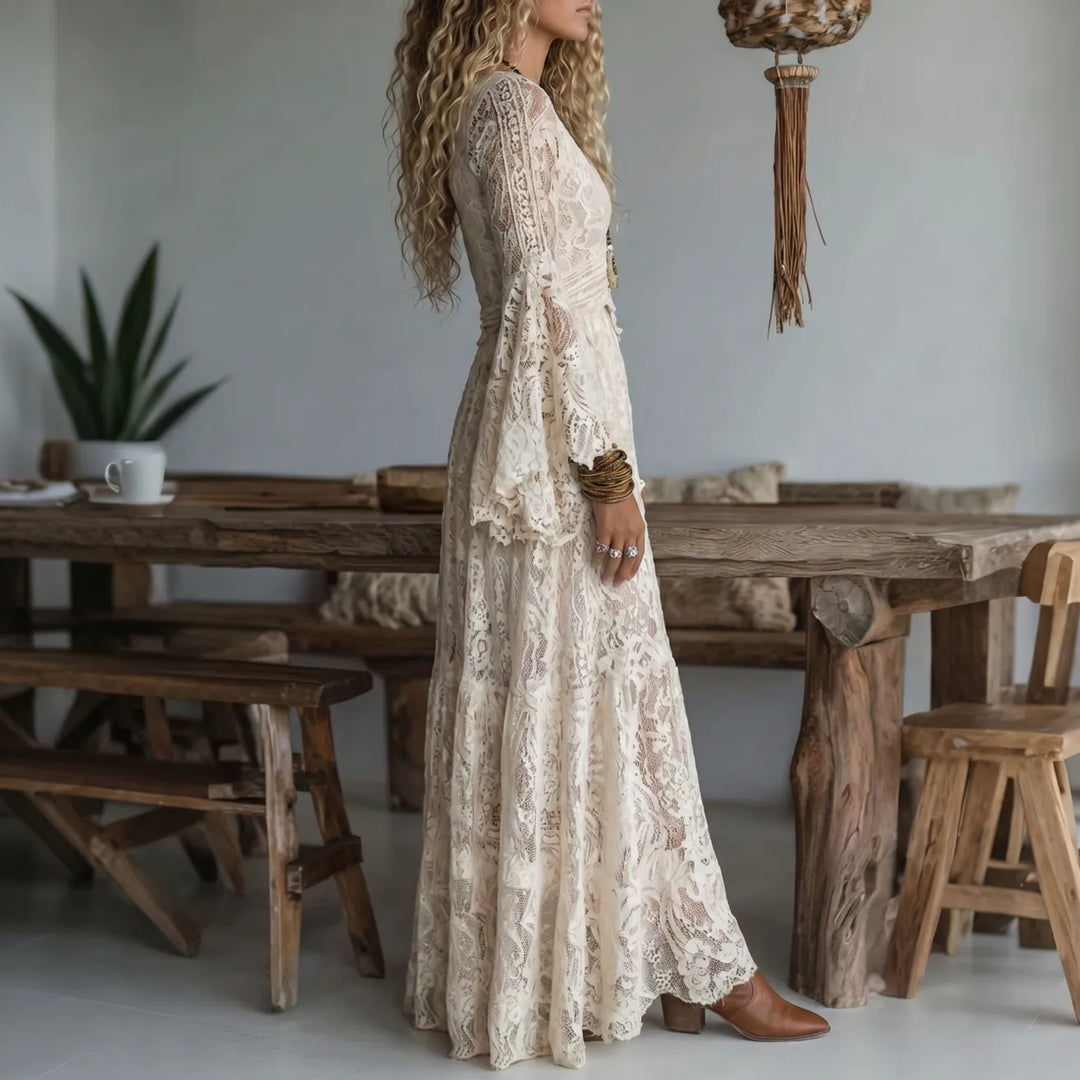 Roxanne – Böhmisches Maxikleid mit tiefem V-Ausschnitt