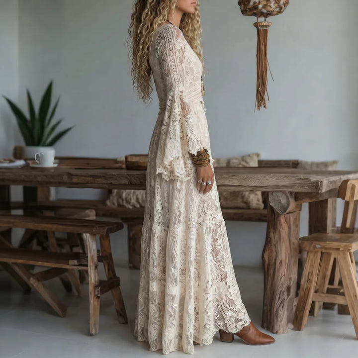 Roxanne – Böhmisches Maxikleid mit tiefem V-Ausschnitt