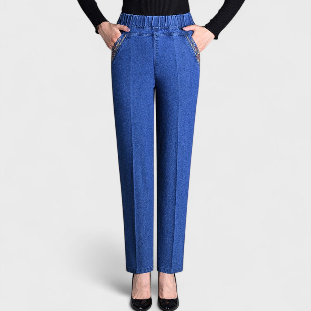 Nerisa – Jeans mit Seitentaschen und Elastikbund