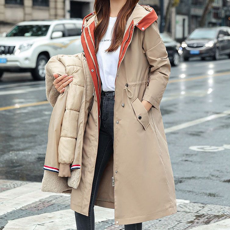 Fionna – Damen-Winterjacke mit Kapuze und weichem Fellkragen
