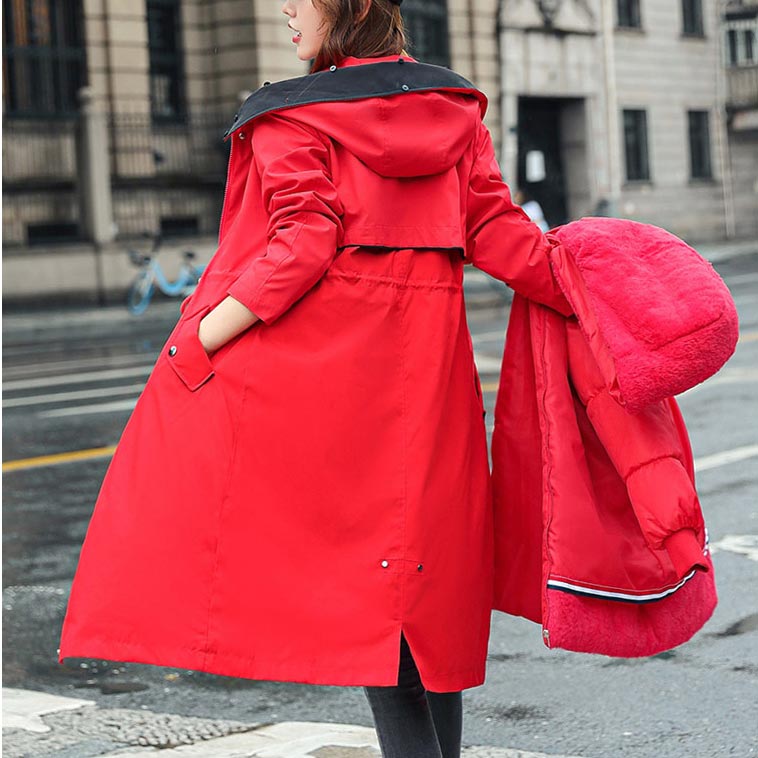 Fionna – Damen-Winterjacke mit Kapuze und weichem Fellkragen