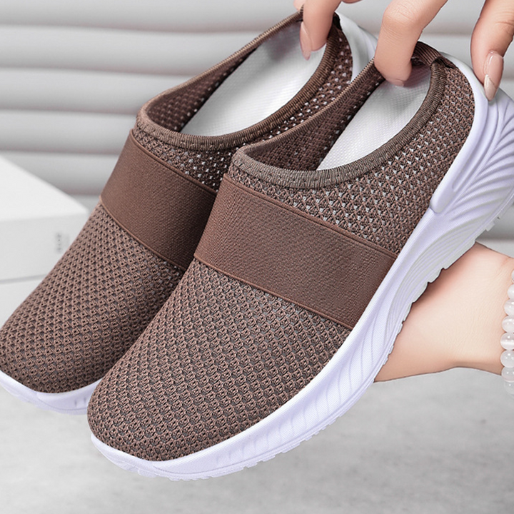 Luna – Atmungsaktive Schlupfschuhe für hohen Tragekomfort