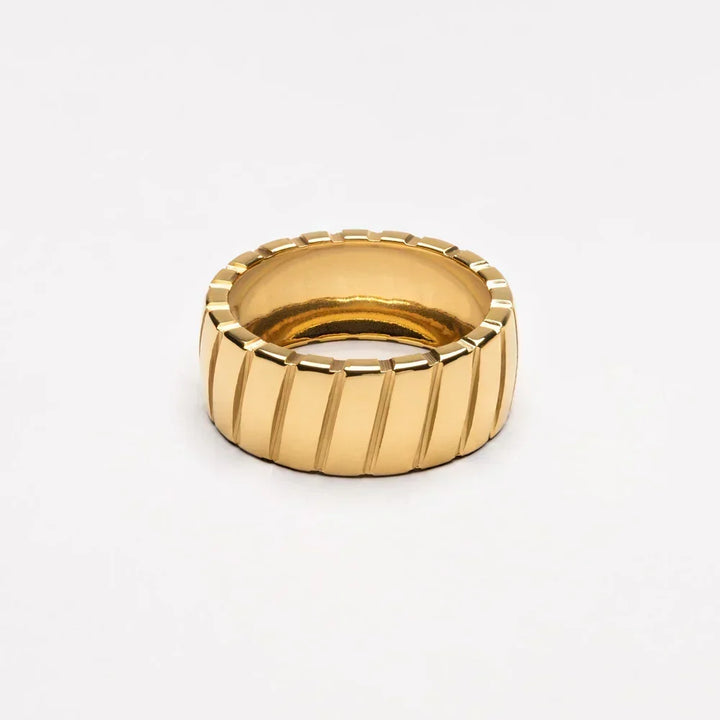 Atlas Ridge Ring