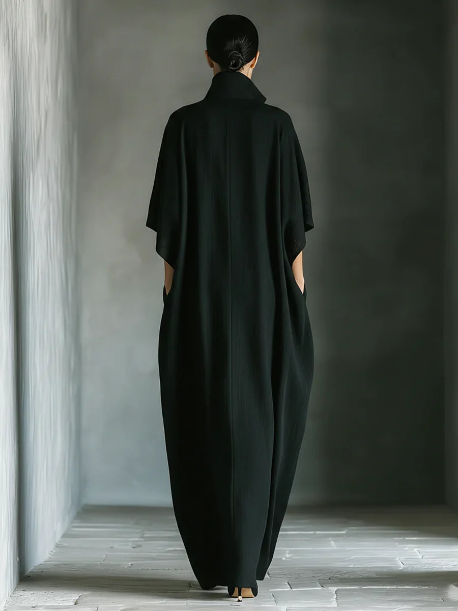 Khaye – Schwarzes Maxikleid mit Kimonoärmeln